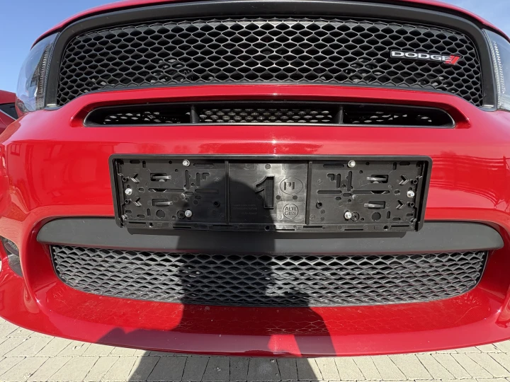 Dodge Durango before facelift - License plate cover - Front